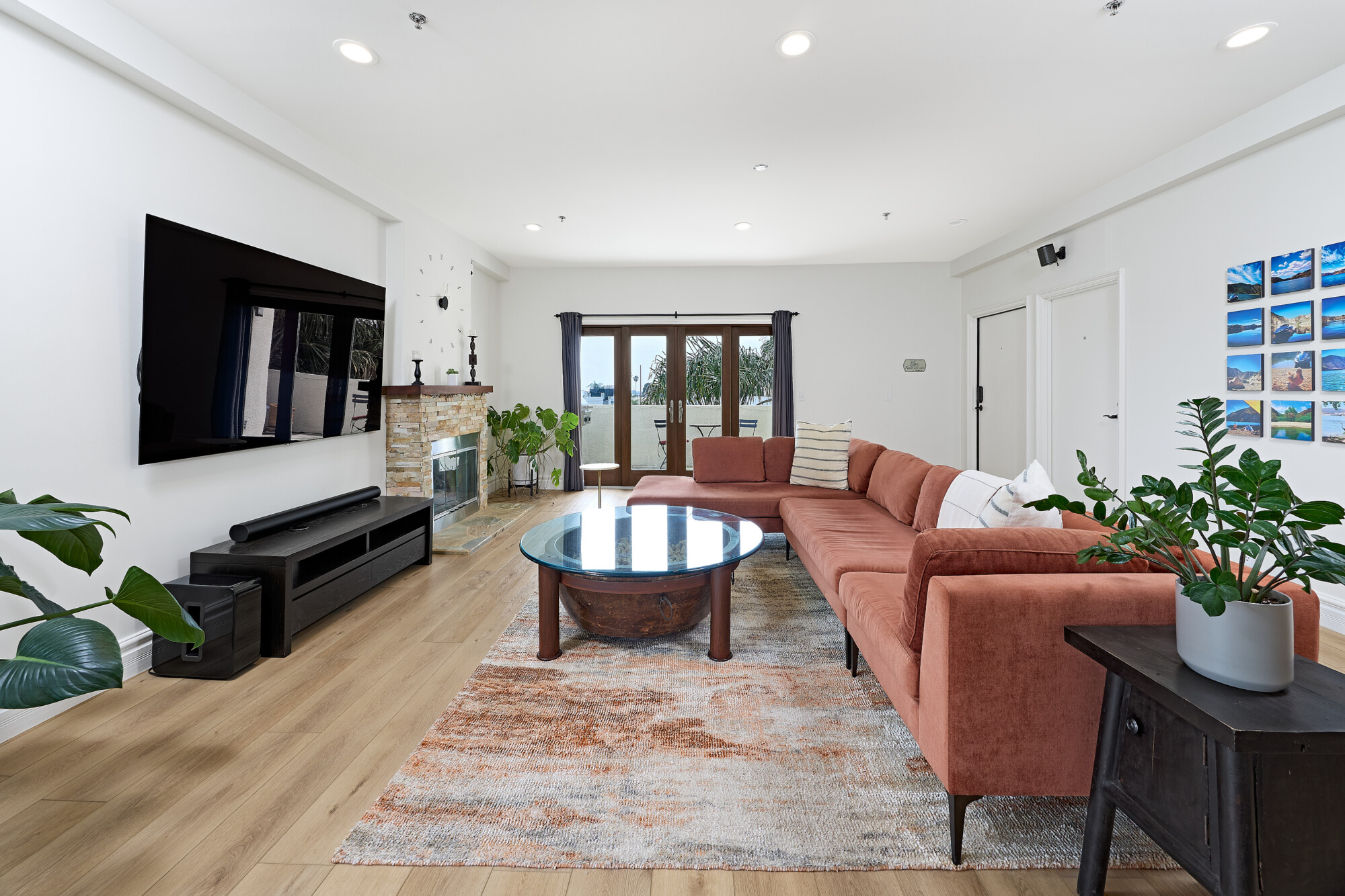 1714-Barry-Ave-D-16.jpg
