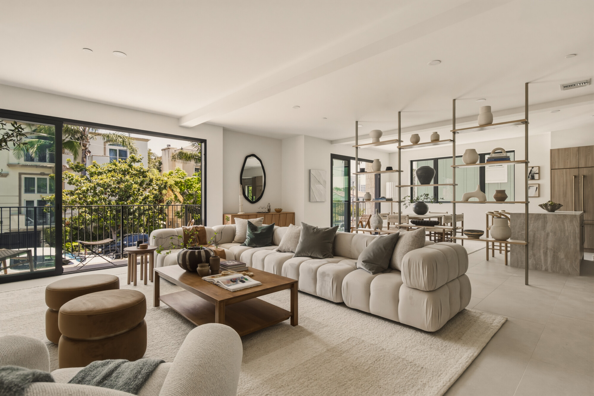 Pardee_Properties_11967_Mayfield_Ave_LA_CA