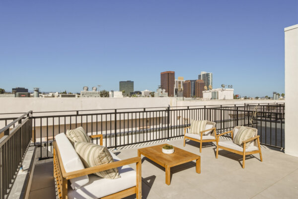 Pardee_Properties_11967_Mayfield_Ave_#105_LA_CA